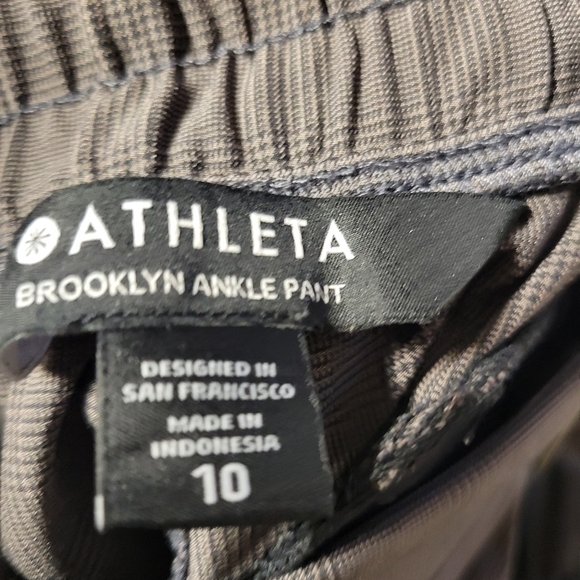 Athleta Brooklyn Ankle Pant Plaid Brown Size 10 - Picture 4 of 11